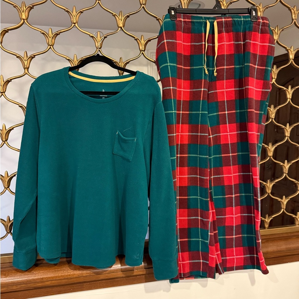 Cuddle Duds Fleece Pajama Set 2X Plus